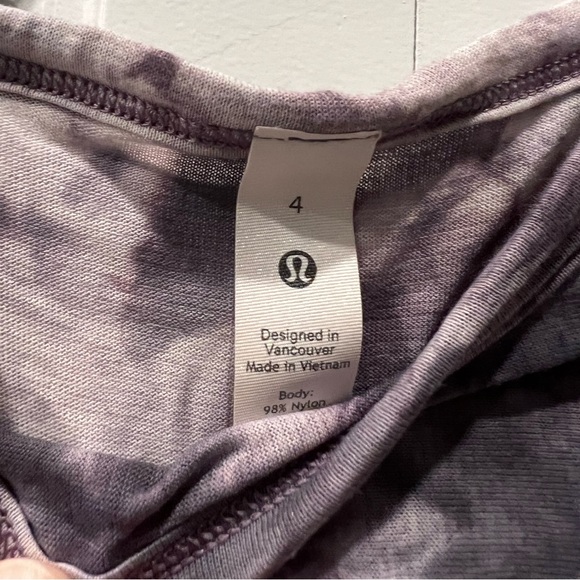 Lululemon shirt - Sz 4 - Picture 4 of 5